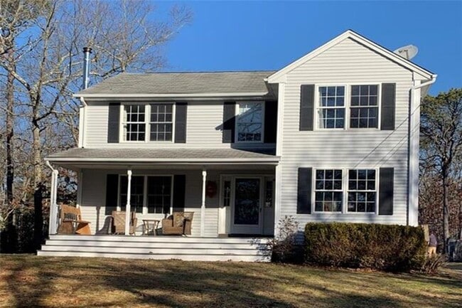 property at 15 Acorn Valley Way