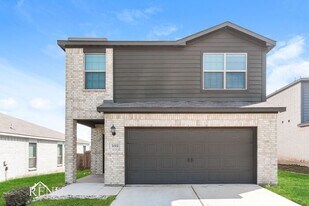 2022 Delta Downs Dr in Seagoville, TX - Building Photo