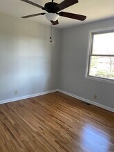 918 N Graycroft Ave, Unit A in Madison, TN - Foto de edificio - Building Photo