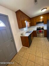 102 Shiloh Dr in Greenville, NC - Building Photo - Building Photo