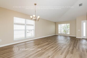 12816 Early Run Ln in Riverview, FL - Foto de edificio - Building Photo