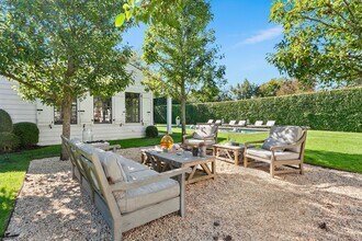 90 Powell Ave in Southampton, NY - Building Photo - Building Photo