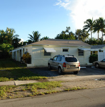 Victoria Park Apartments in Fort Lauderdale, FL - Building Photo - Building Photo