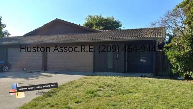 property at 1748 Long Barn Way