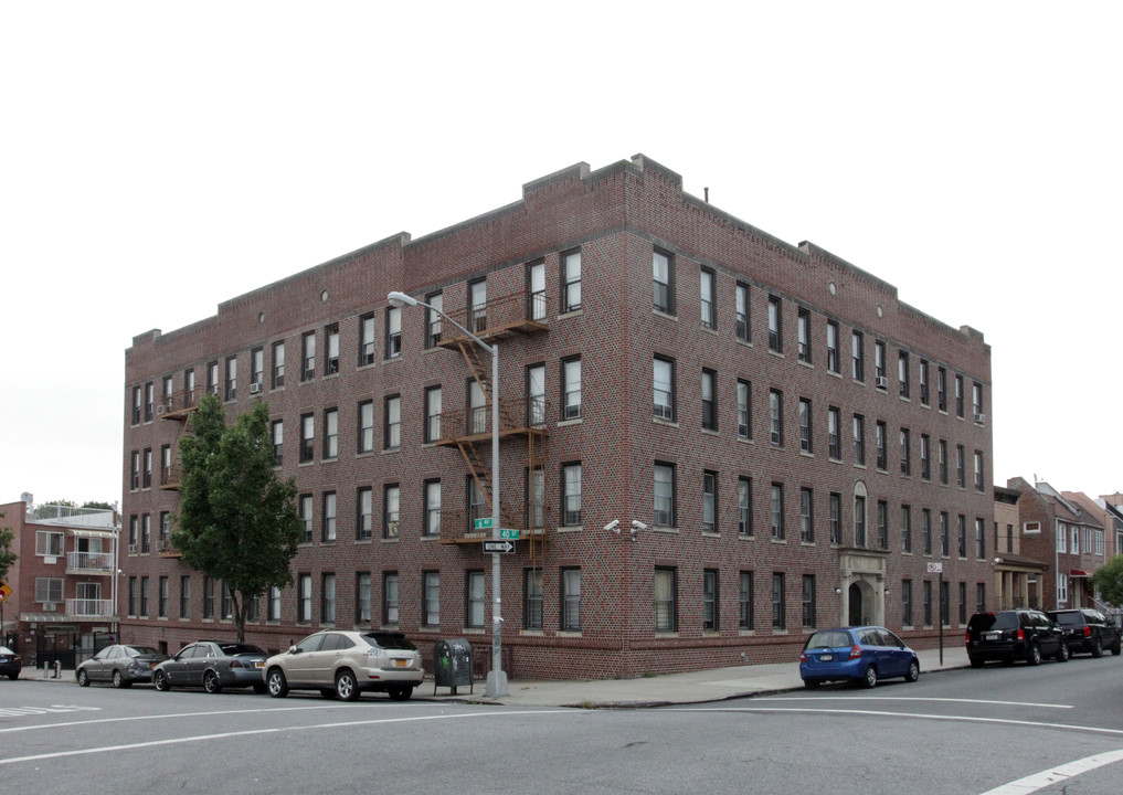 Sunset Park in Brooklyn, NY - Foto de edificio