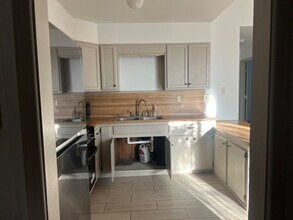 206 S Byrd St in Crane, TX - Building Photo - Building Photo