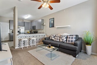 4283 Little Rock Vw in Colorado Springs, CO - Building Photo - Building Photo
