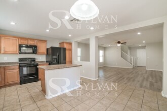 4936 N 108th Dr in Phoenix, AZ - Building Photo - Building Photo