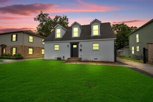 3315 Rosedale St in Houston, TX - Building Photo