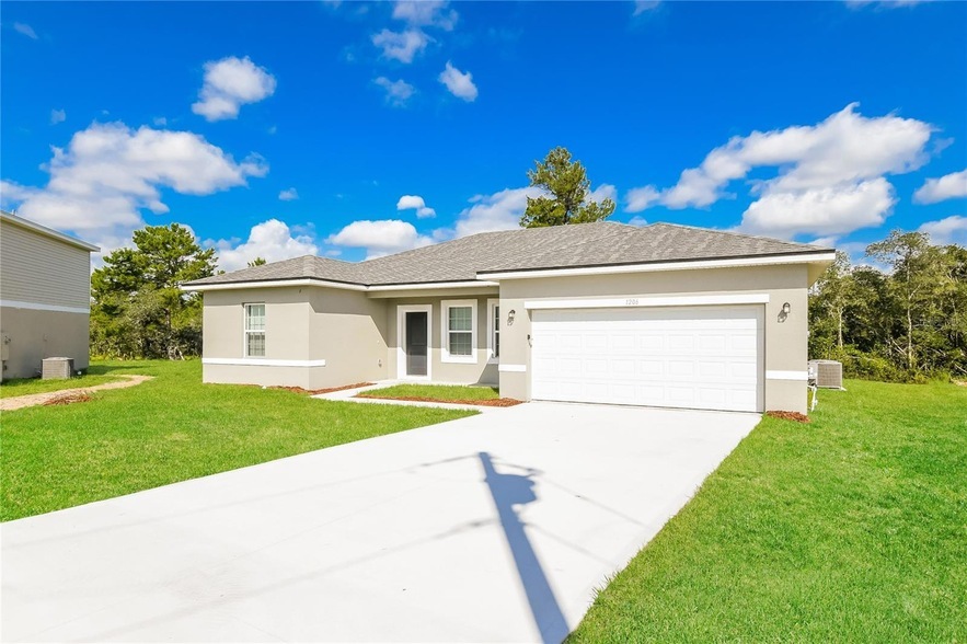 1206 Amazon Way, Unit 321 in Kissimmee, FL - Building Photo