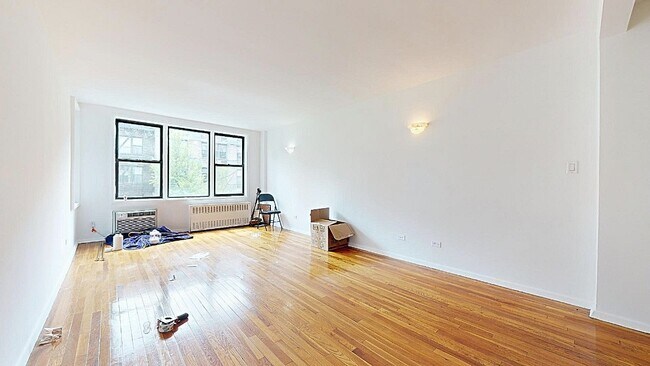 East 26th Street in New York, NY - Building Photo - Building Photo