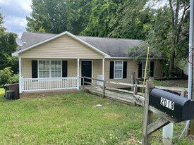 2019 Rath St in Greensboro, NC - Building Photo