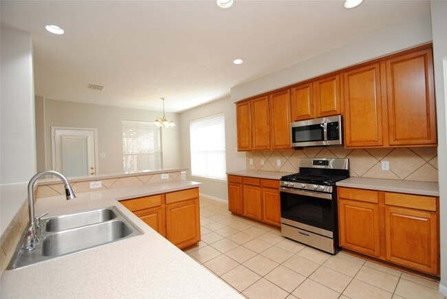 property at 1115 Oxford Mills Ln