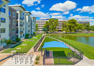 MAA Fountainhead in Tempe, AZ - Building Photo - Building Photo