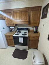 7630 W Leon Terrace in Milwaukee, WI - Building Photo - Building Photo