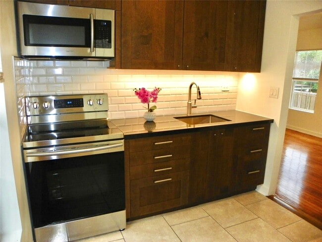 property at 4334 Jefferson St