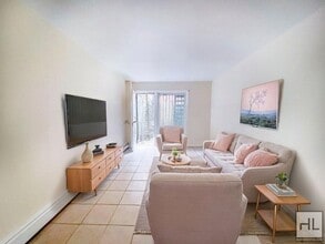 BOOTH STREET, Unit 1 in Queens, NY - Building Photo - Building Photo