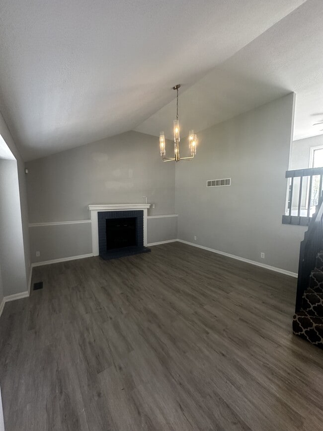 9911 Parkview Ave in Kansas City, KS - Building Photo - Building Photo