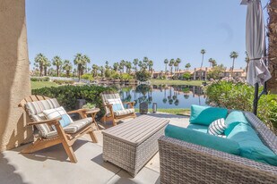 55504 Firestone in La Quinta, CA - Building Photo