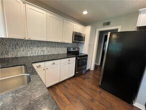 271 Jennings Ct in Mobile, AL - Building Photo - Building Photo