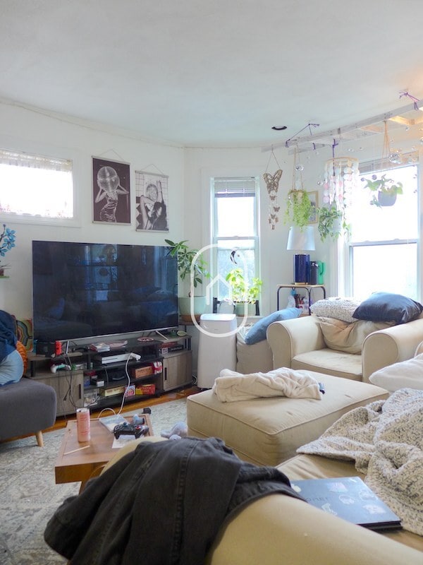 15 Monastery Rd, Unit 3