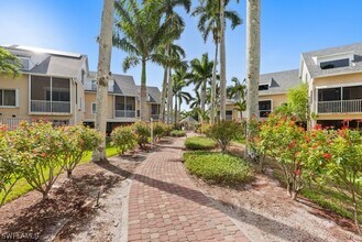 819 James St in Ft. Myers, FL - Building Photo - Building Photo