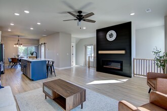 2534 Otter Creek Trail in Altoona, WI - Building Photo - Building Photo