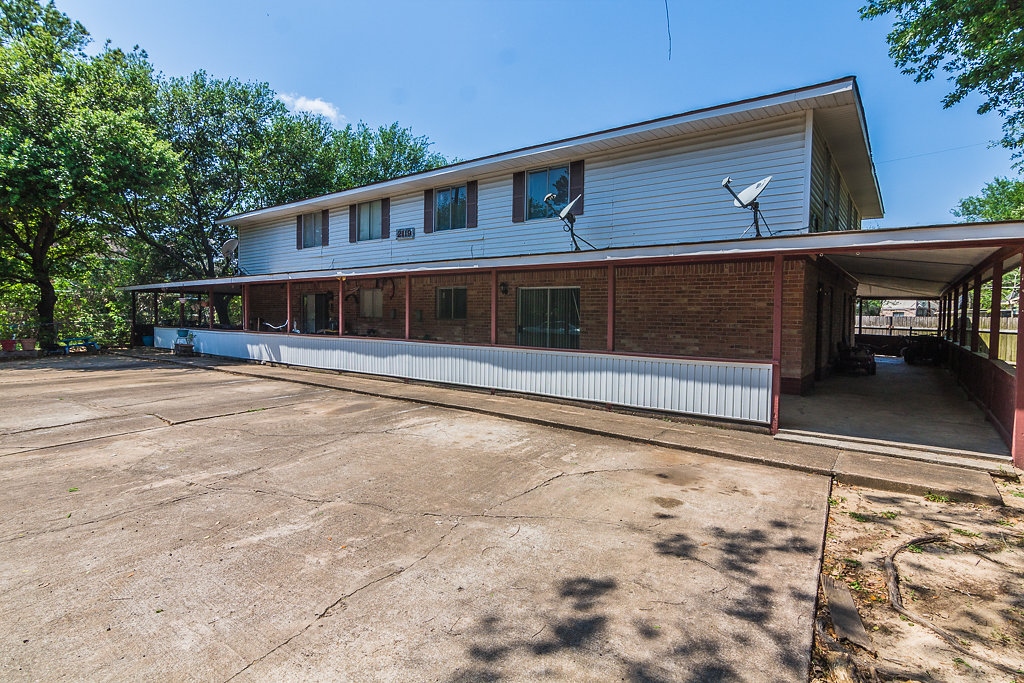 2119 Barr St in Houston, TX - Foto de edificio