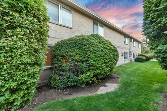 2107 E 3300 S, Unit Apt C in Salt Lake City, UT - Building Photo - Building Photo