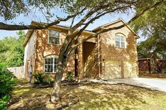 194 Laceleaf Ln in Cibolo, TX - Building Photo - Building Photo
