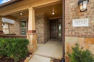 18234 Sofia Willow Wy in Cypress, TX - Building Photo - Building Photo