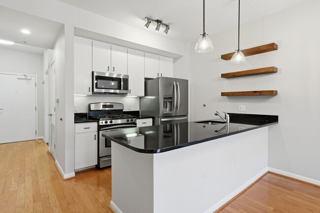 property at 1001 L St NW