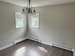 587R Boston Rd in Billerica, MA - Building Photo - Building Photo