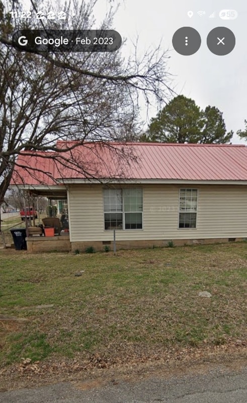 property at 701 N Pennsylvania Ave