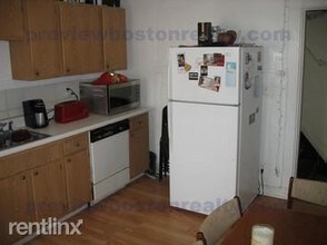 76 Linden St-Unit -APT# 2-AQ in Boston, MA - Building Photo - Building Photo