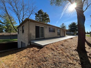 124 E Osage Dr in Powell, OH - Building Photo - Building Photo