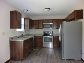 1415 Village Circle Dr in Glen Carbon, IL - Building Photo - Building Photo