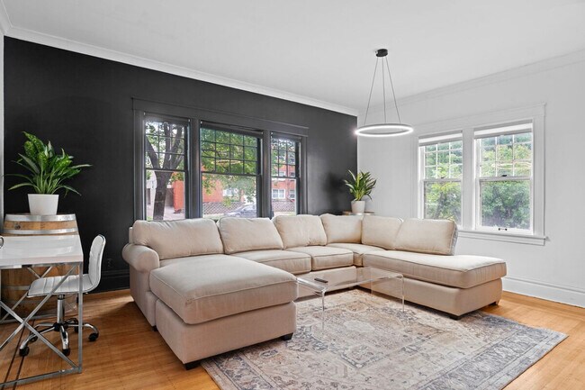 1115 W 31st St-Unit -ID1272808P in Minneapolis, MN - Building Photo - Building Photo