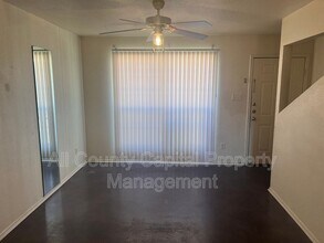 4404 Mattie Dr in Killeen, TX - Foto de edificio - Building Photo
