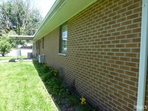 2117 N Salisbury St in West Lafayette, IN - Building Photo - Building Photo