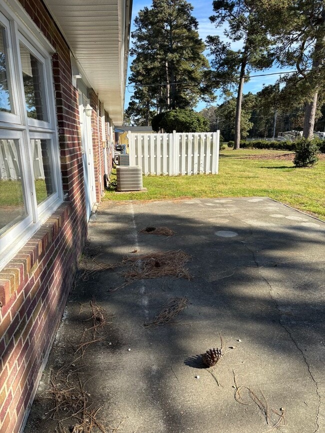 3767 Spruce Dr in Myrtle Beach, SC - Building Photo - Building Photo