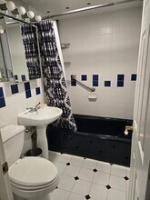 495 Revere Beach Blvd, Unit 2 in Revere, MA - Building Photo - Building Photo