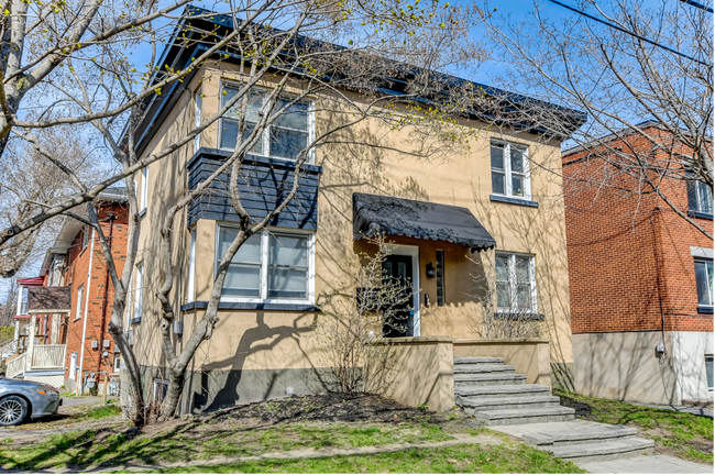 property at 390 Mackay St