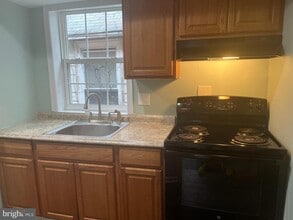 4646 Minnesota Ave NE in Washington, DC - Building Photo - Building Photo