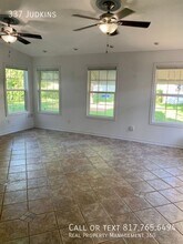 337 N Judkins St in Fort Worth, TX - Building Photo - Building Photo