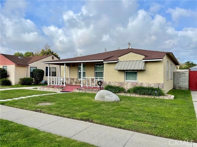 6061 Pepperwood Ave