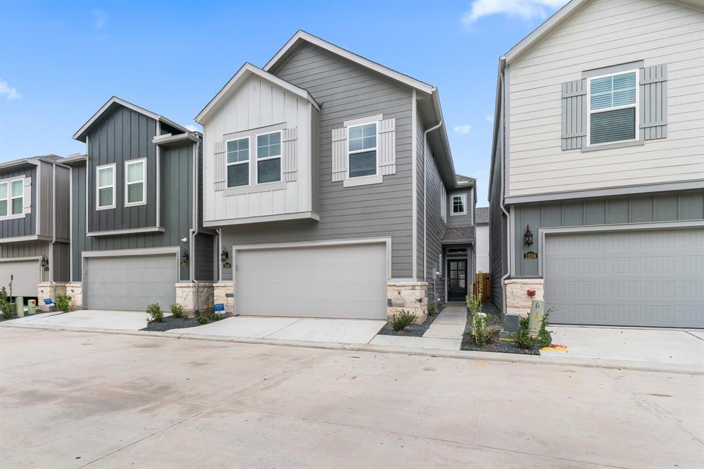 1506 Blue Acer Dr in Houston, TX - Building Photo