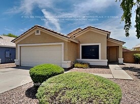 8109 W Whyman Ave in Phoenix, AZ - Building Photo