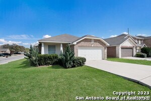902 Siena View in San Antonio, TX - Building Photo - Building Photo