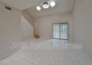 8324 Century Point Dr N in Jacksonville, FL - Building Photo - Building Photo